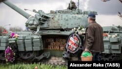 Мемориальное кладбище в Луганске, где покоятся ополченцы, погибшие в 2014-2022 годах