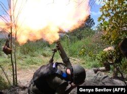 Позиция украинского военнослужащего близ освобожденного села Сторожевое в Донецкой области